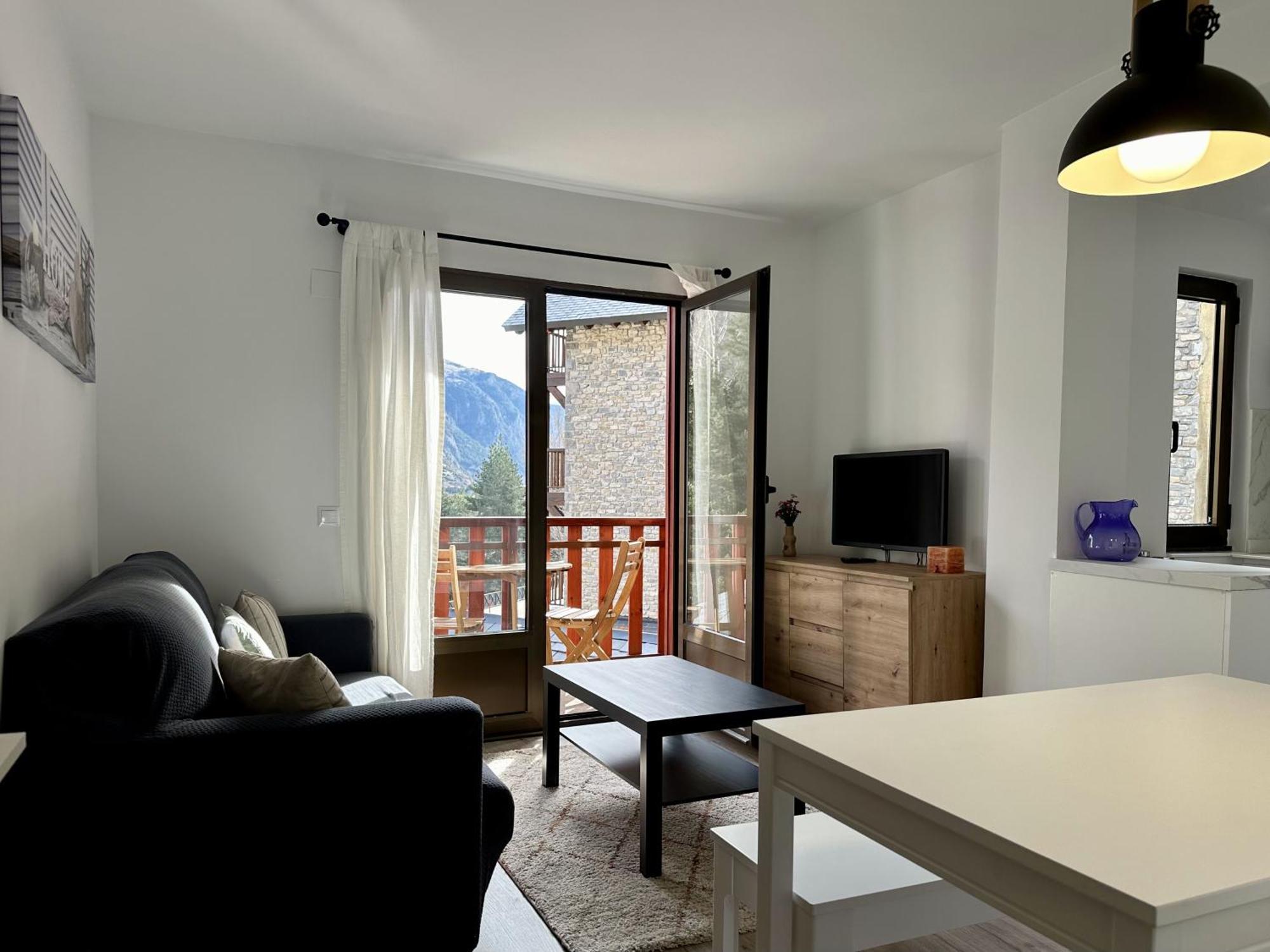 Tebarray ☆ Increibles Vistas, Terraza Y Garaje - Pirineos360 Daire Sallent de Gállego Dış mekan fotoğraf
